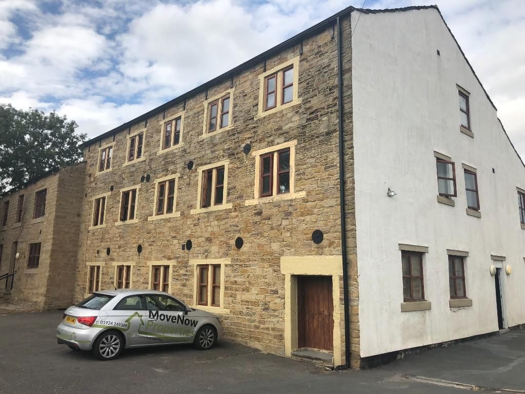 Property photo 1 of 6 2 Bed Unfurnished Apartment