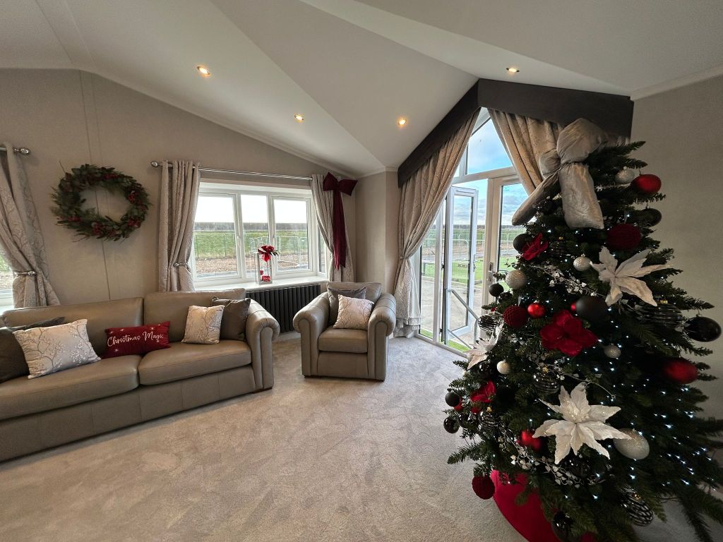 Property photo 2 of 15 2