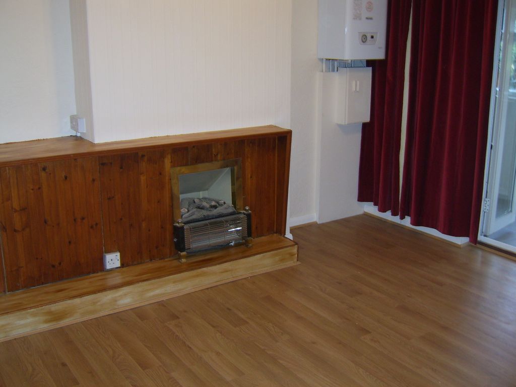 Property photo 3 of 9