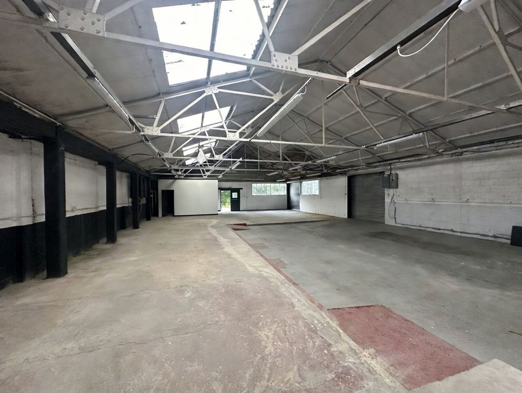 Property photo 3 of 4 Photo 9