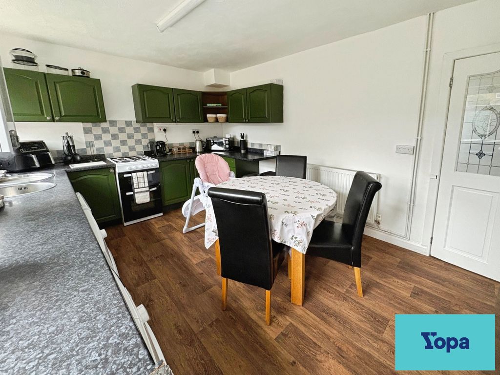 Property photo 2 of 16 Kitchen-Diner