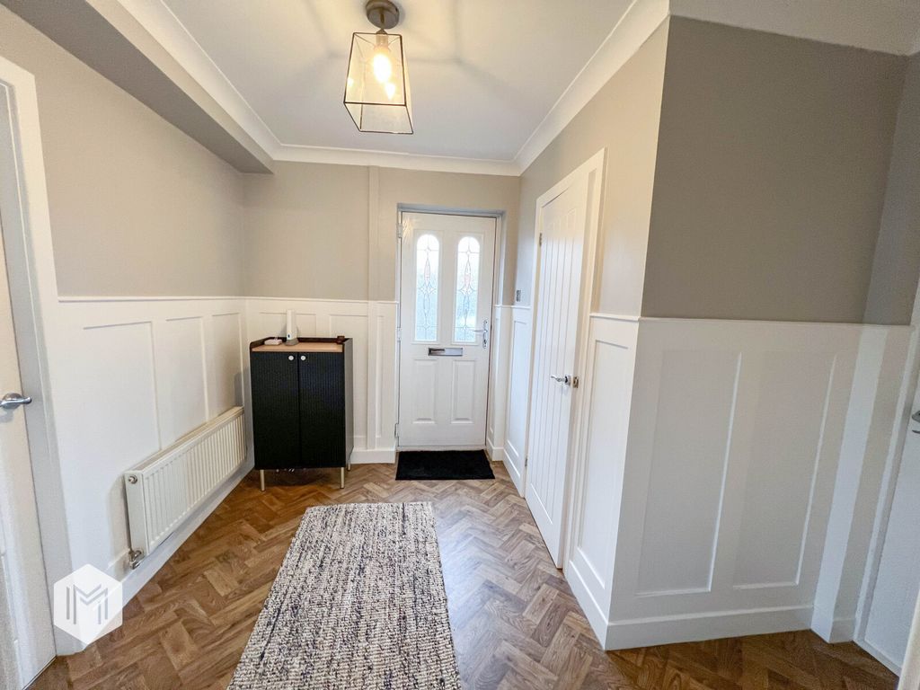 Property photo 3 of 28 Picture No. 04