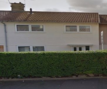 Property photo 1 of 2