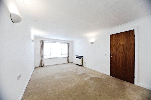 Property photo 2 of 12 Picture No. 03