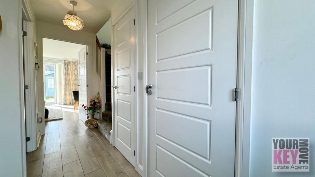 Property photo 3 of 23