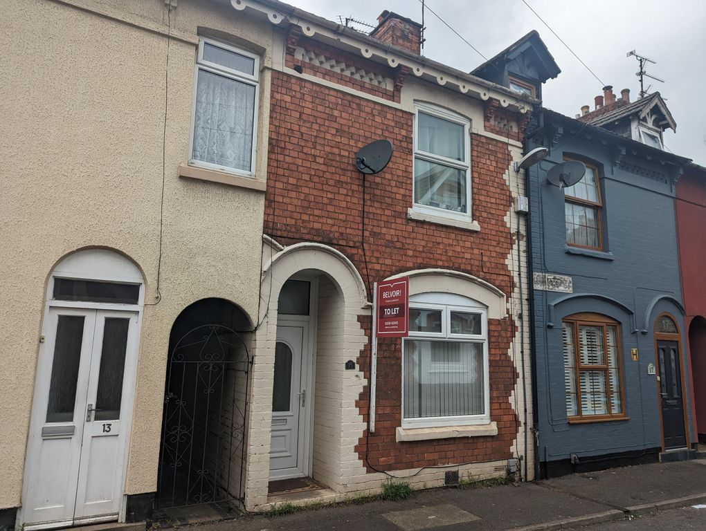 Property photo 1 of 6