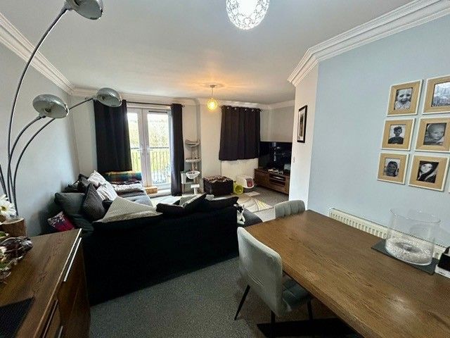 Property photo 3 of 13