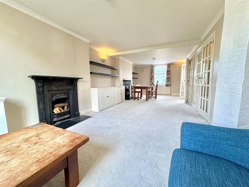 Property photo 2 of 7 7.Jpg