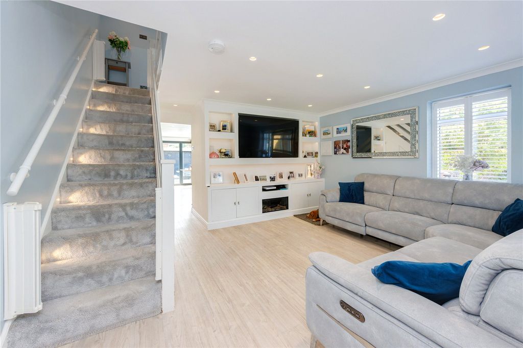 Property photo 2 of 23 Picture No. 08