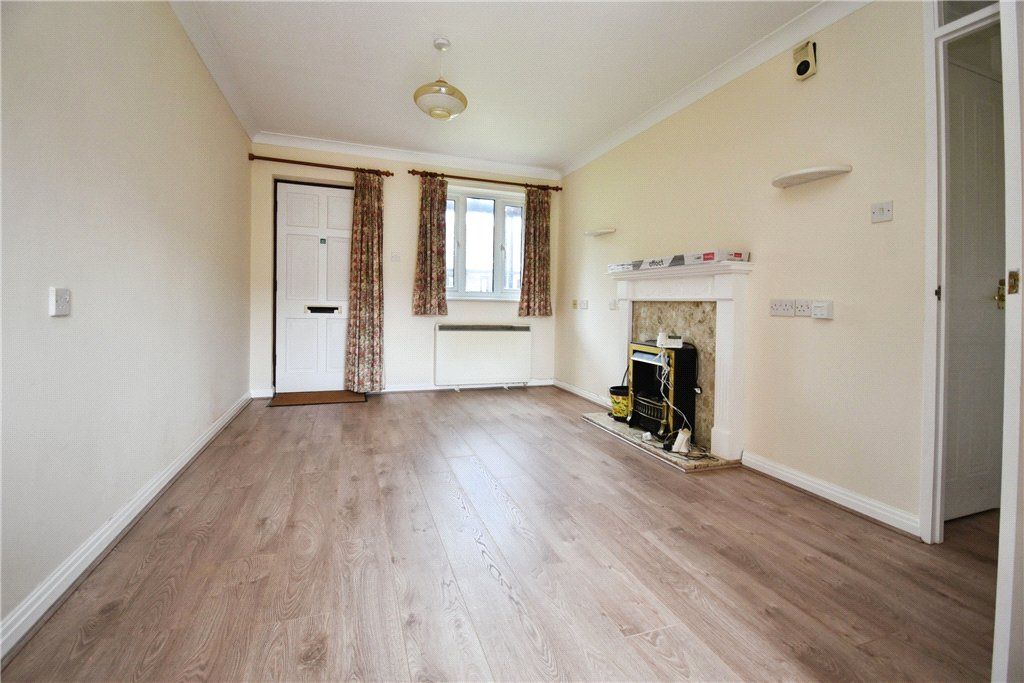 Property photo 3 of 12 Picture No. 02
