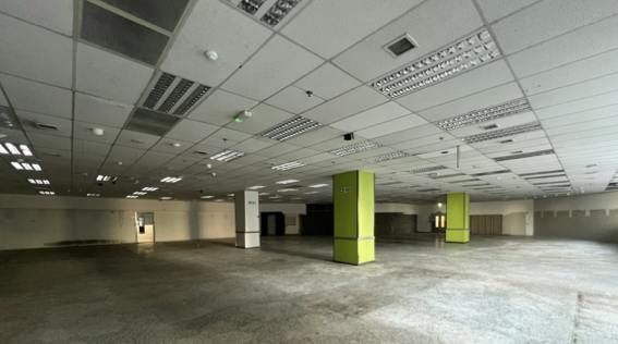 Property photo 2 of 2 Castle House Retail 2.Png