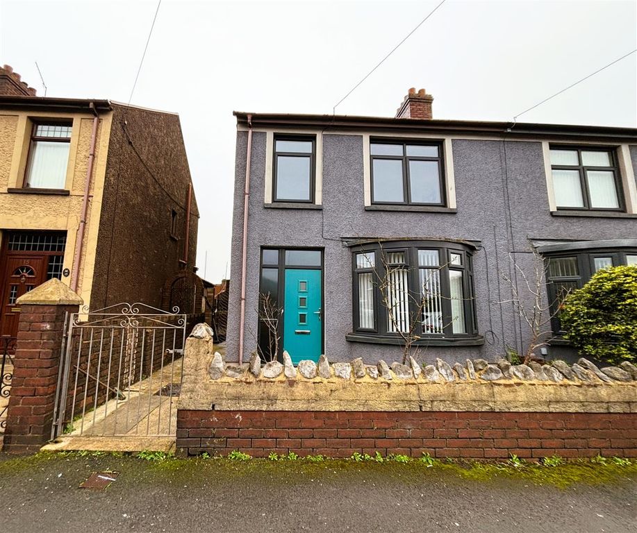 Property photo 1 of 19 Ground Floor