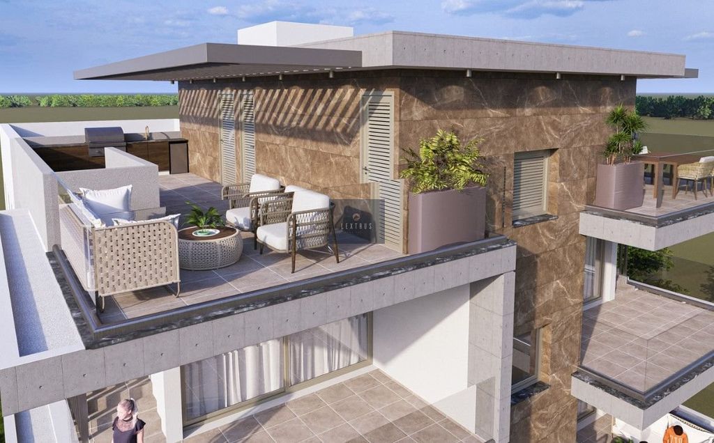 Property photo 2 of 2