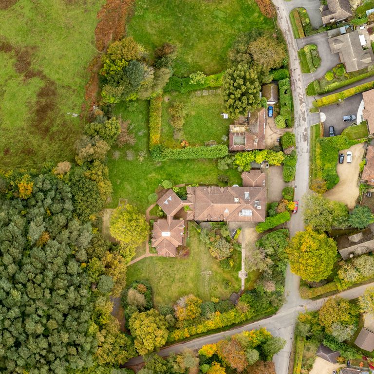 Property photo 3 of 15 J0028-085.Jpg