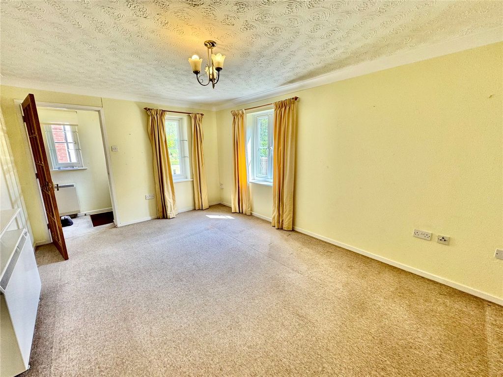 Property photo 2 of 7 Picture No. 05