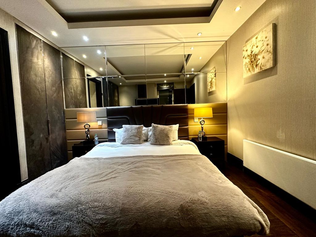 Additional image 15 of 4 bed flat to rentPark Lane, London W1K