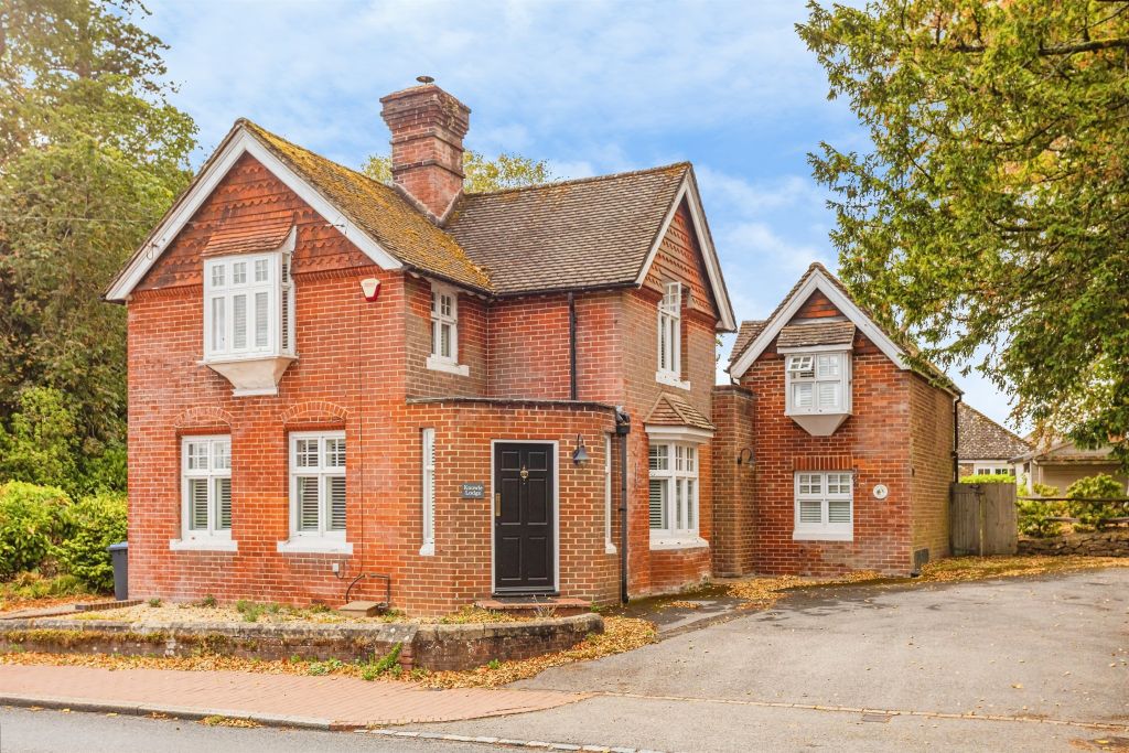 Property photo 1 of 31