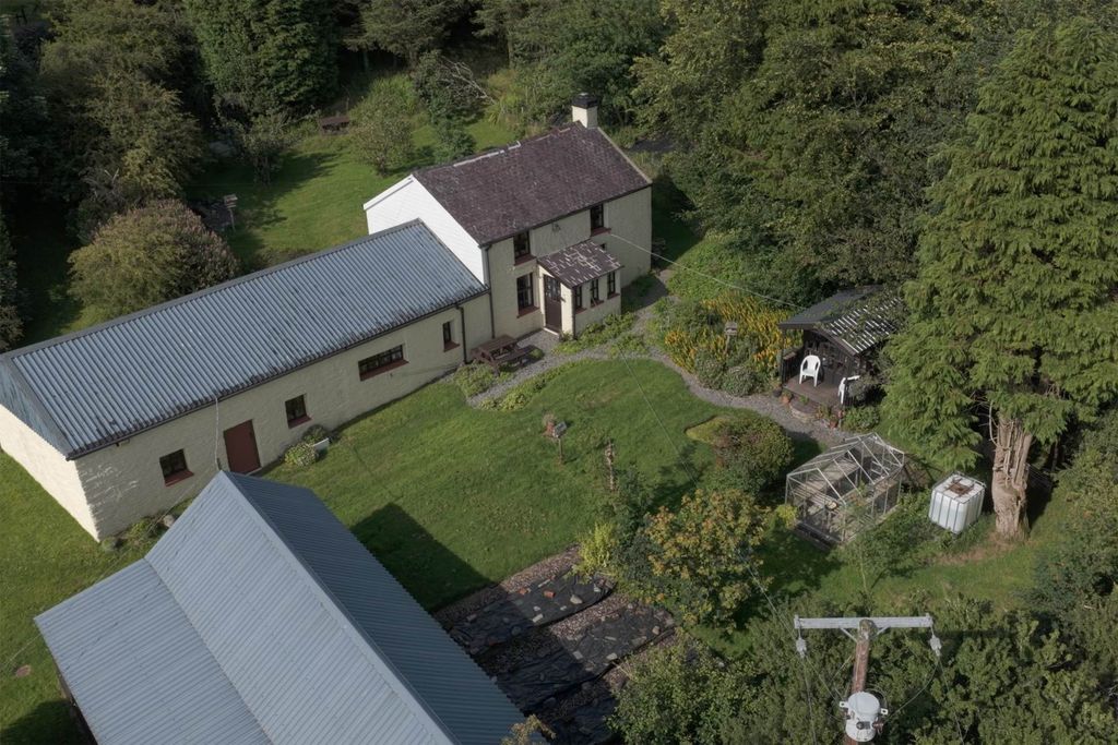 Property photo 3 of 53