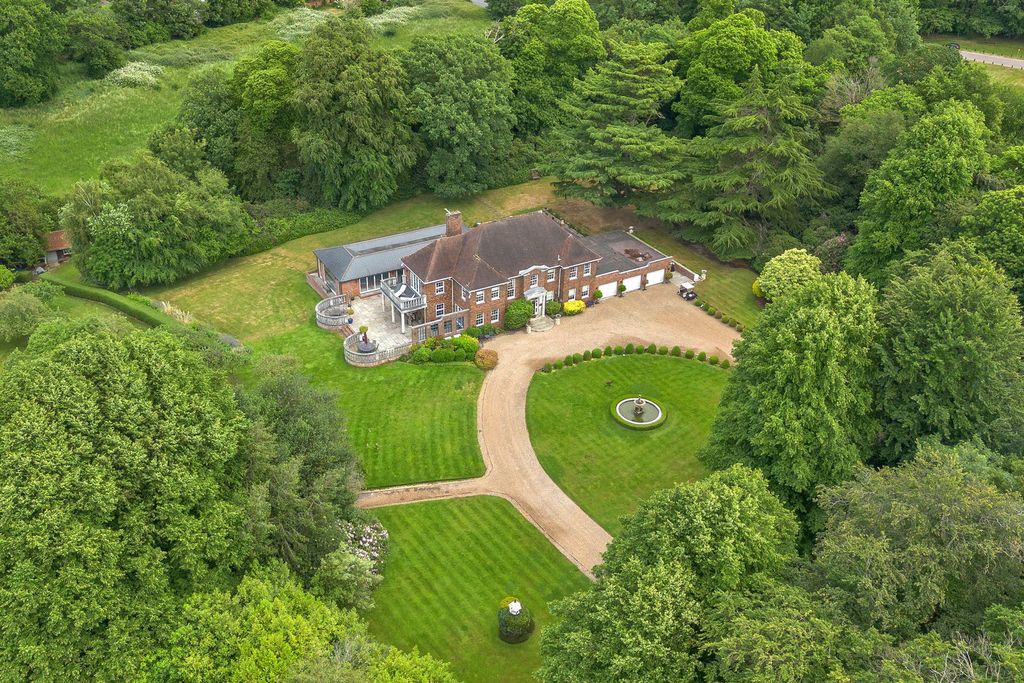Property photo 3 of 73