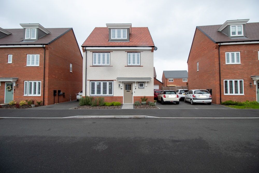 Property photo 1 of 23