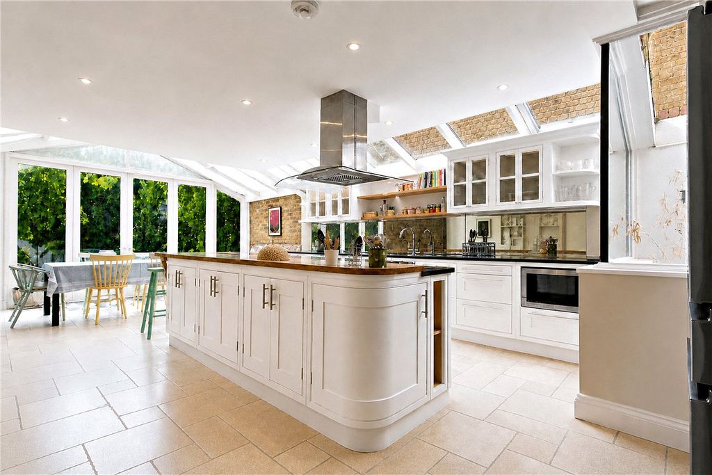 Property photo 1 of 18 Picture No. 35