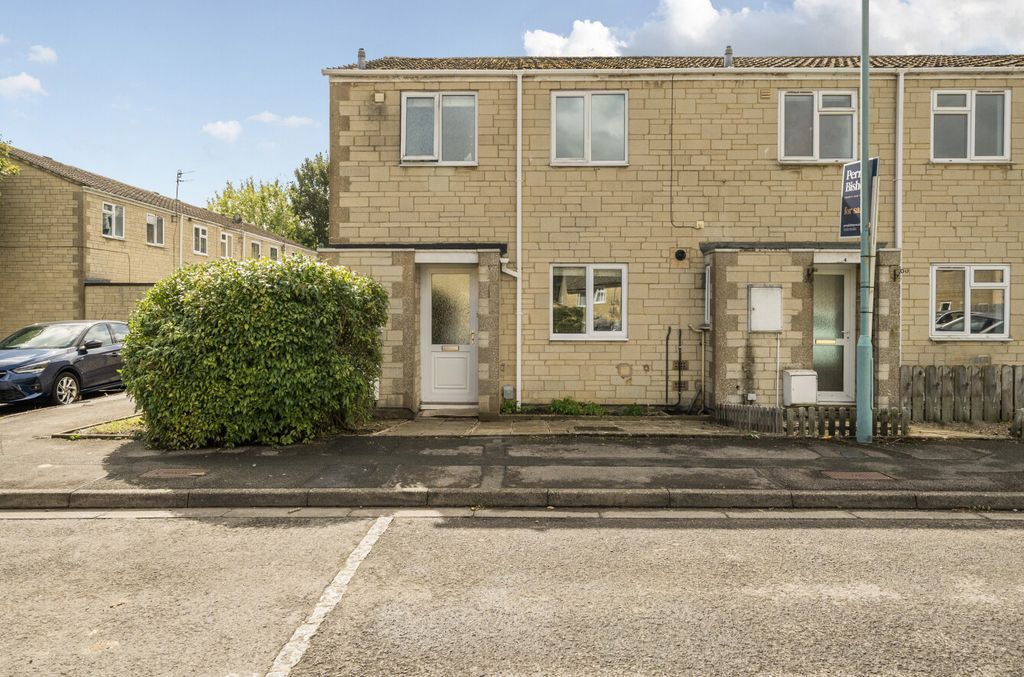 Property photo 1 of 20 1355948-2-68c80B8...