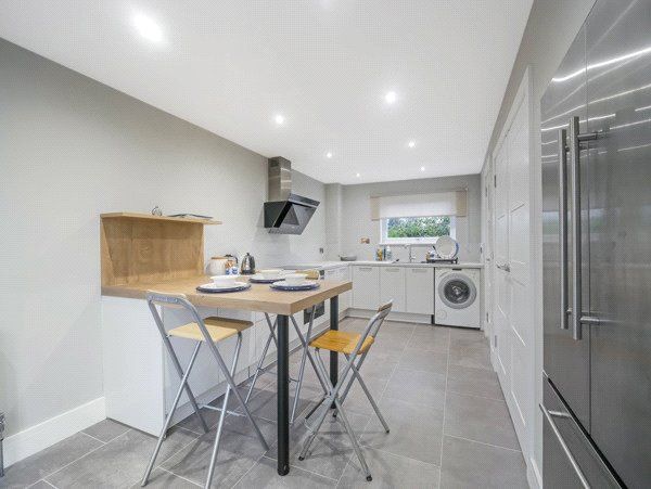 Property photo 2 of 19 Picture No. 04