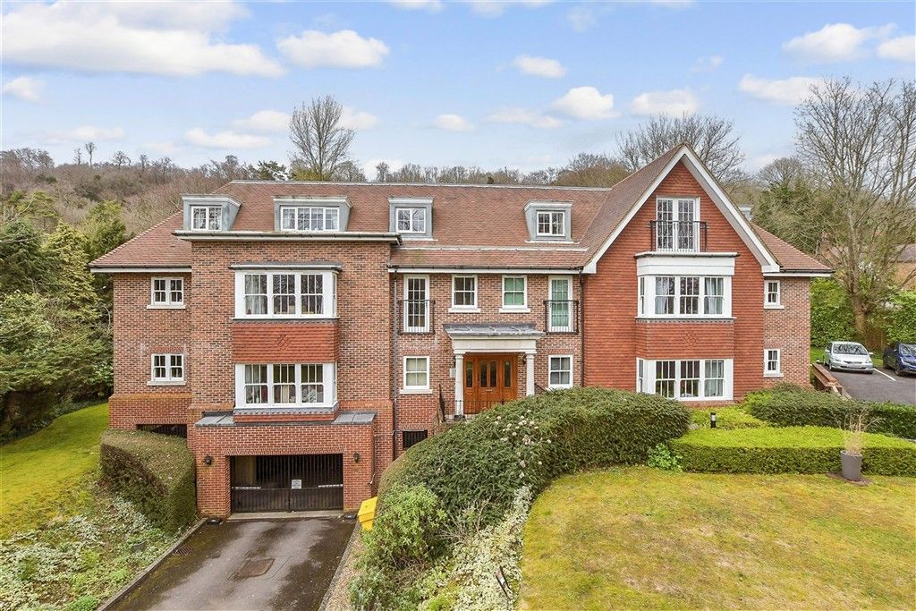 Property photo 1 of 14 External (Web)