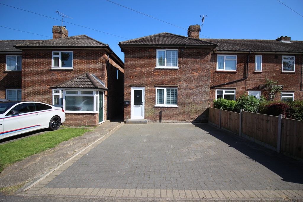 Property photo 1 of 15 4180050