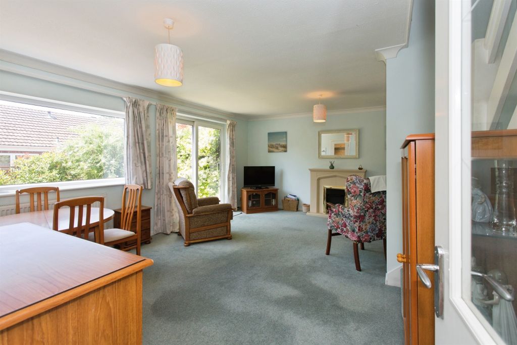 Property photo 3 of 20