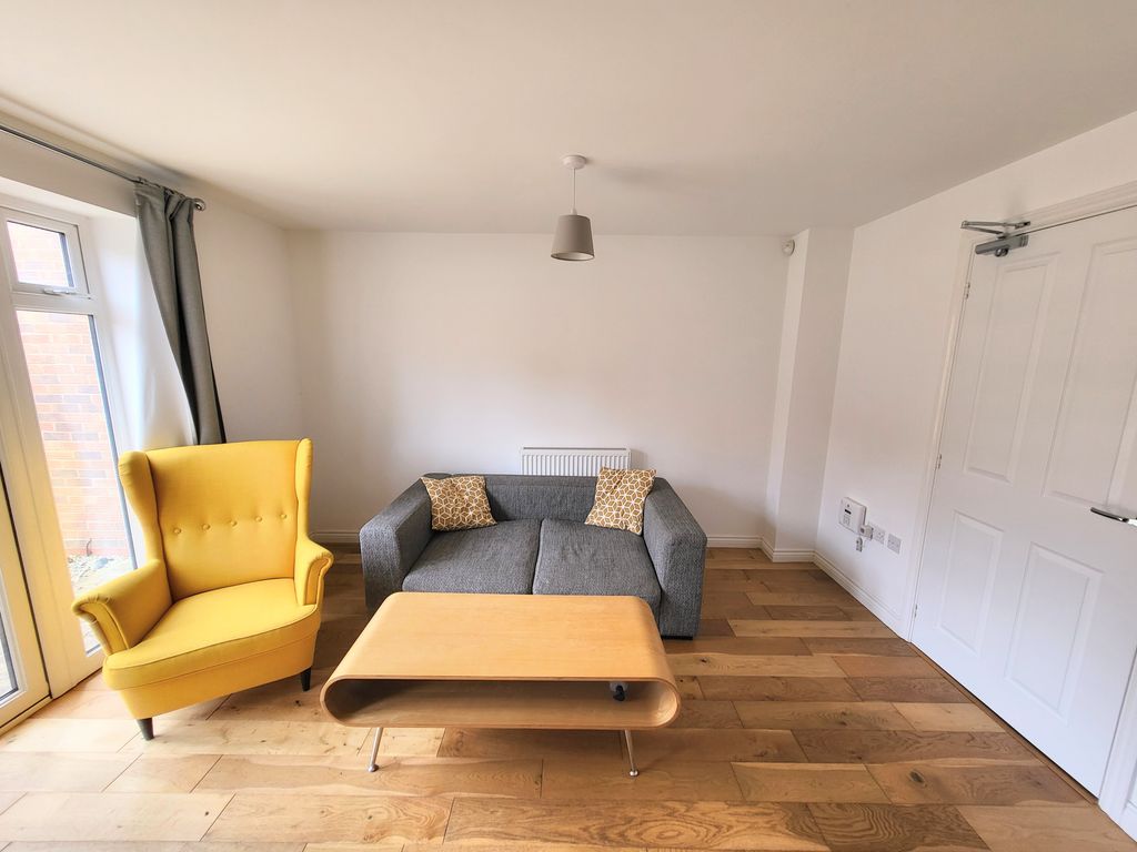 Property photo 2 of 13 Sitting Room
