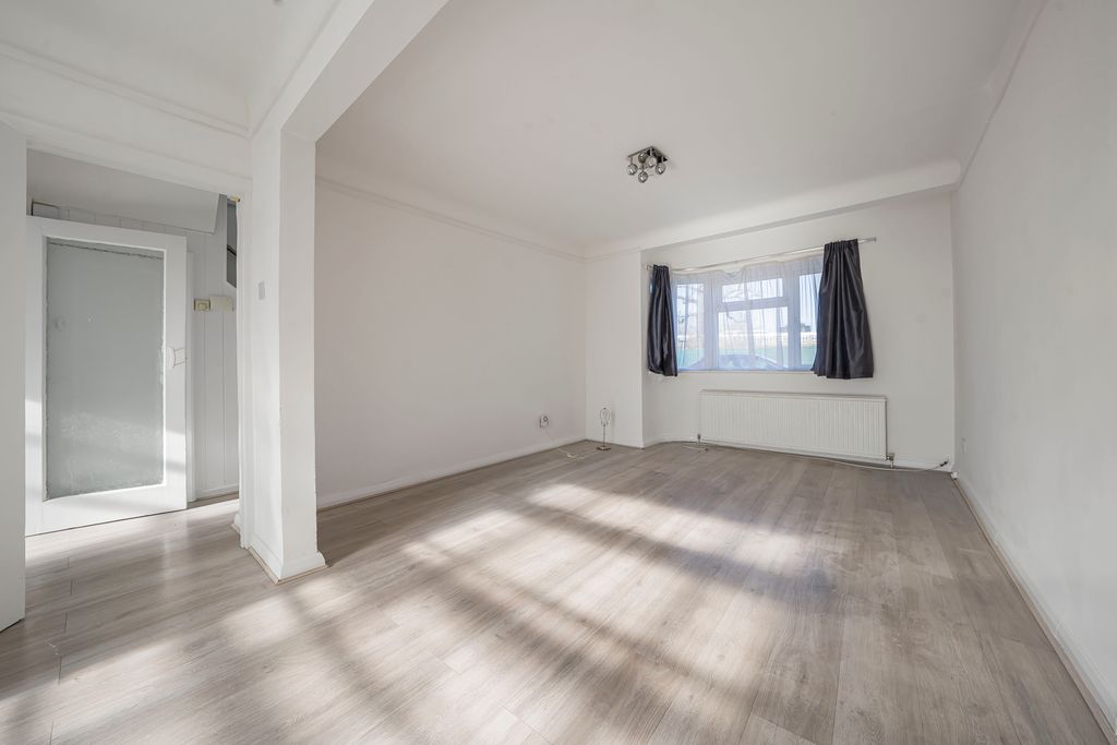 Property photo 2 of 10 Photo Feb 28 2025, 10 40 54 Am