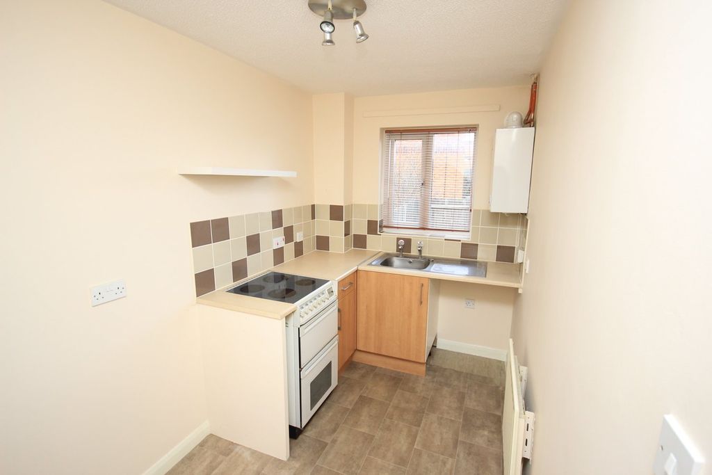 Property photo 2 of 6