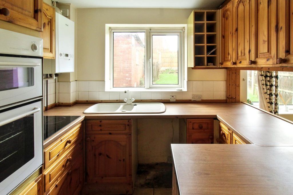 Property photo 2 of 16