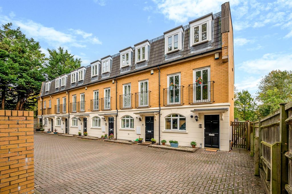 Property photo 1 of 26 Dsc_5770.Jpg