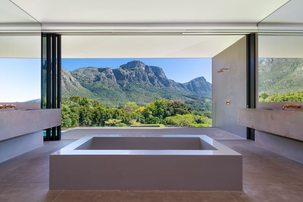 Property photo 3 of 44 Kw1693426