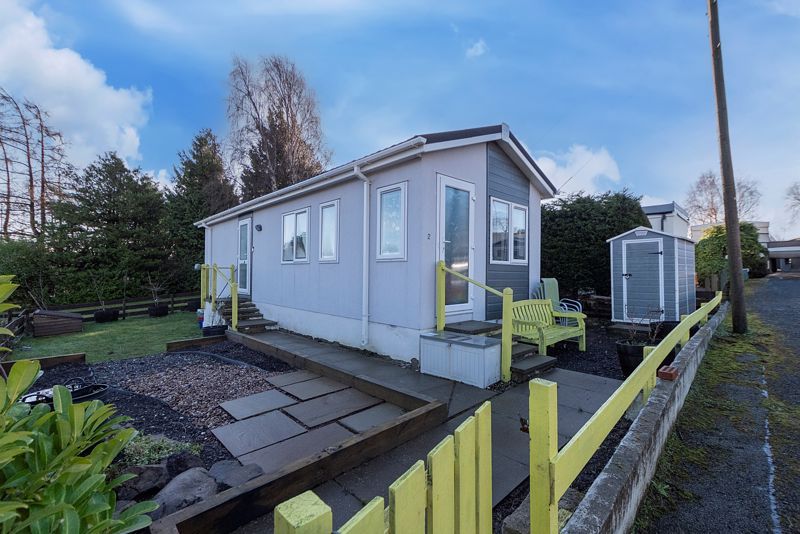Property photo 1 of 19 External