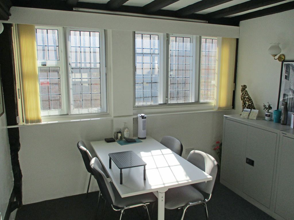 Property photo 3 of 3 21, Uckfield