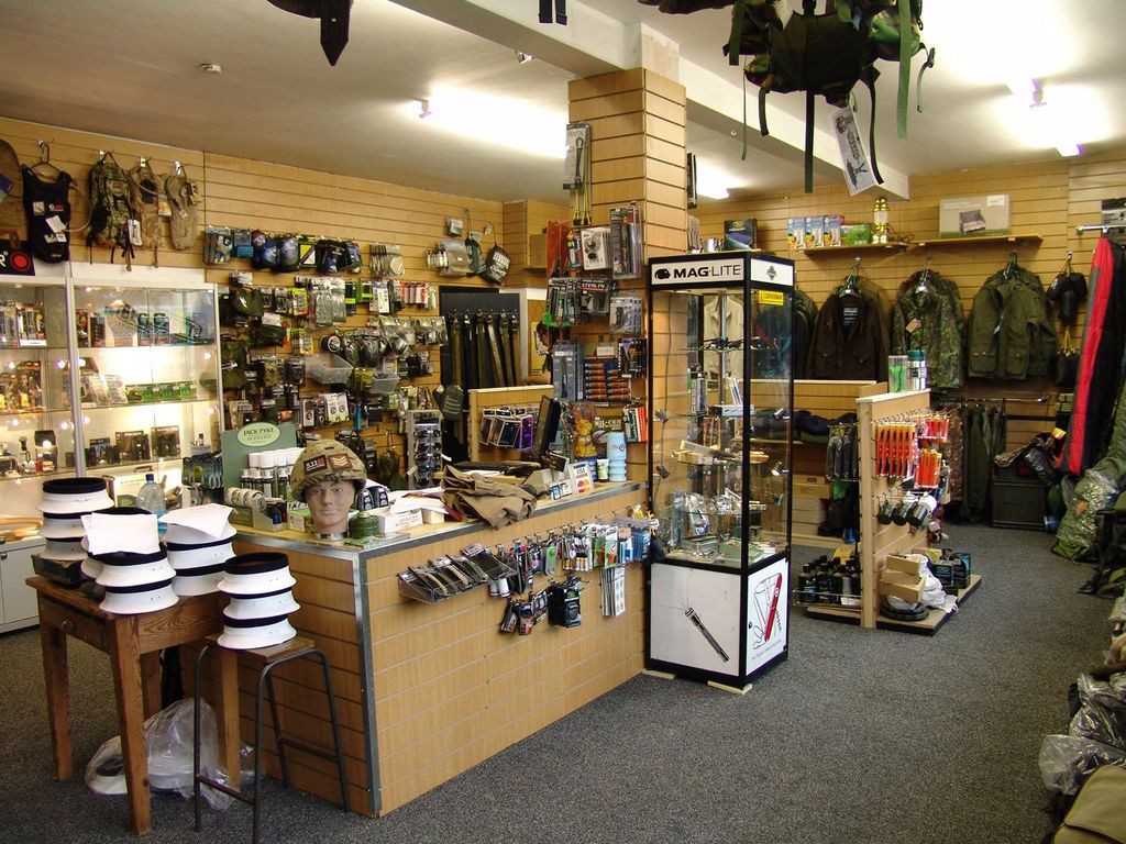 Property photo 1 of 7 Photo 0