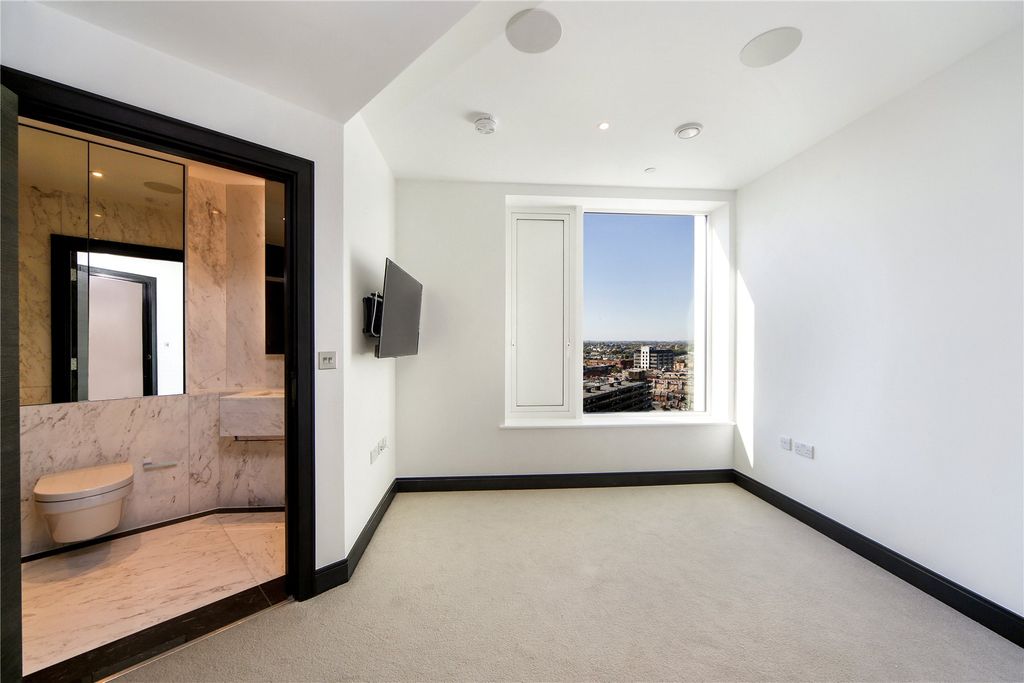 Property photo 1 of 18 Marquis House