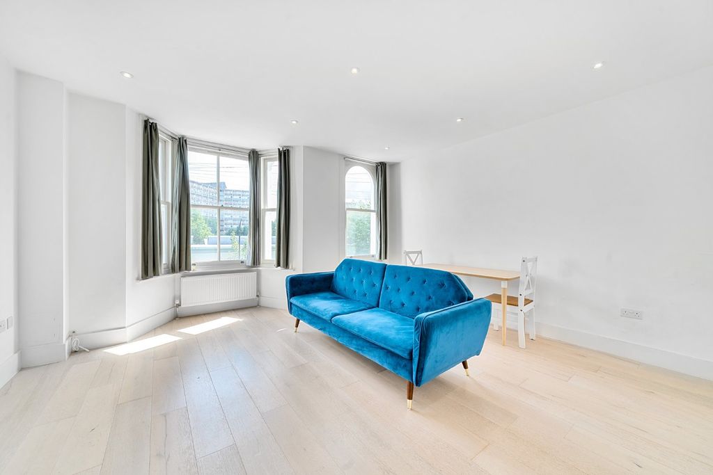 Property photo 1 of 9 Picture No. 03