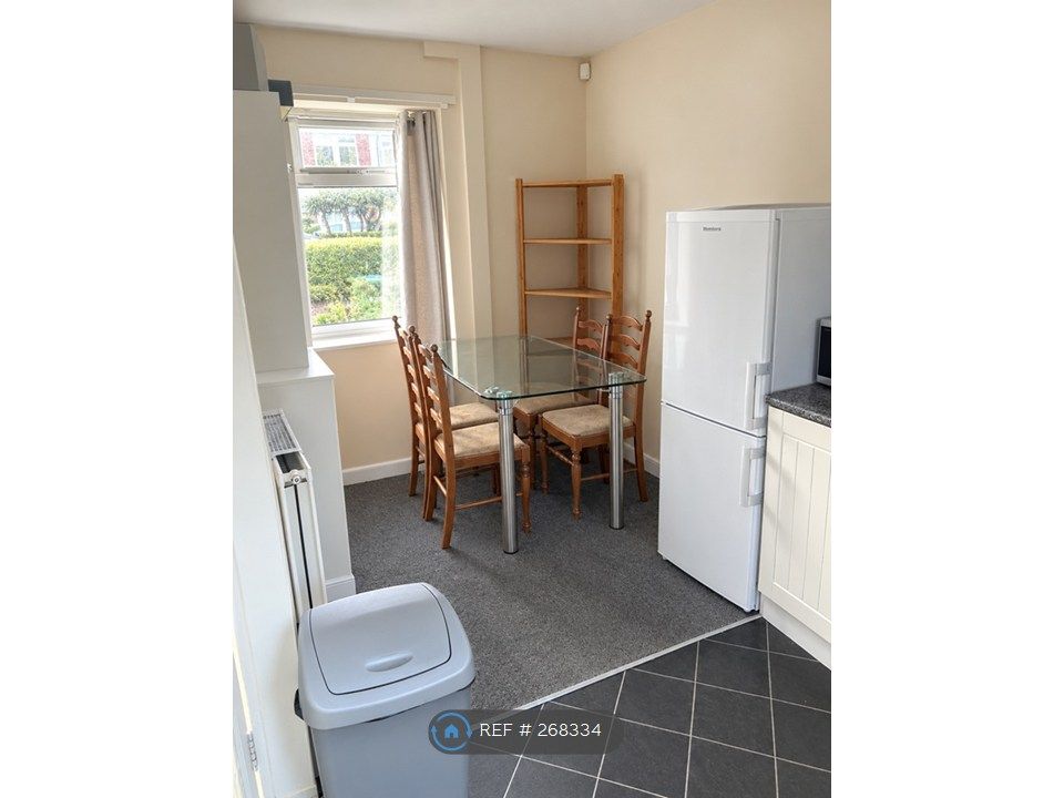 Property photo 3 of 3 Kitchen Diner