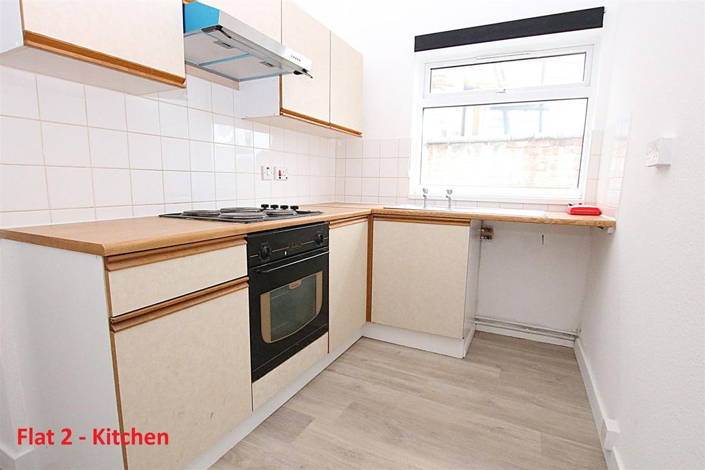 Property photo 3 of 16 2 - Kitchen.Jpg