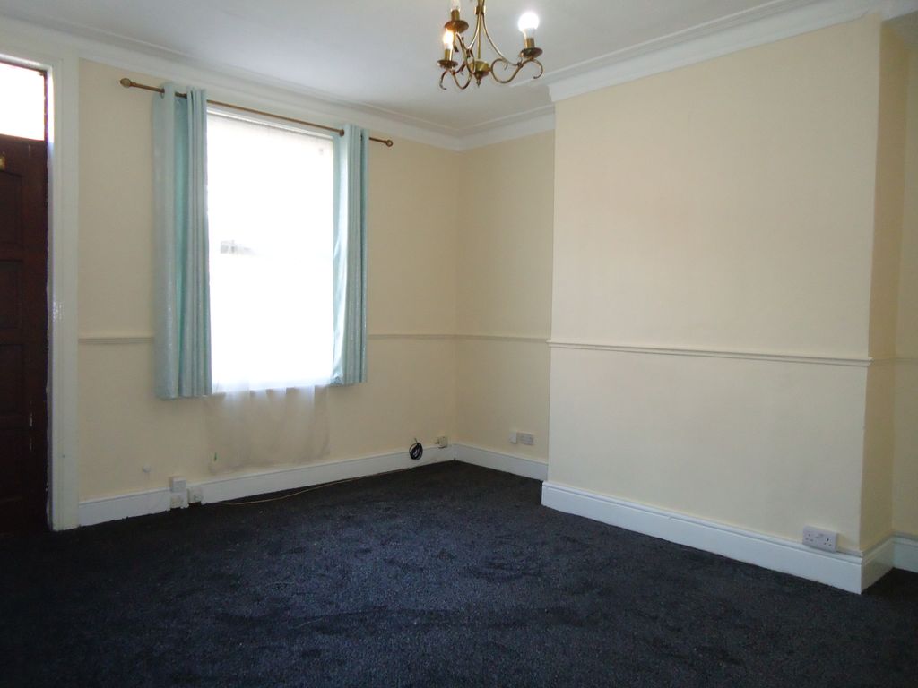 Property photo 2 of 12 Dsc02907