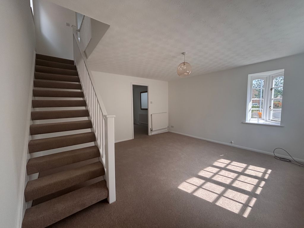 Property photo 3 of 21 Img_5306