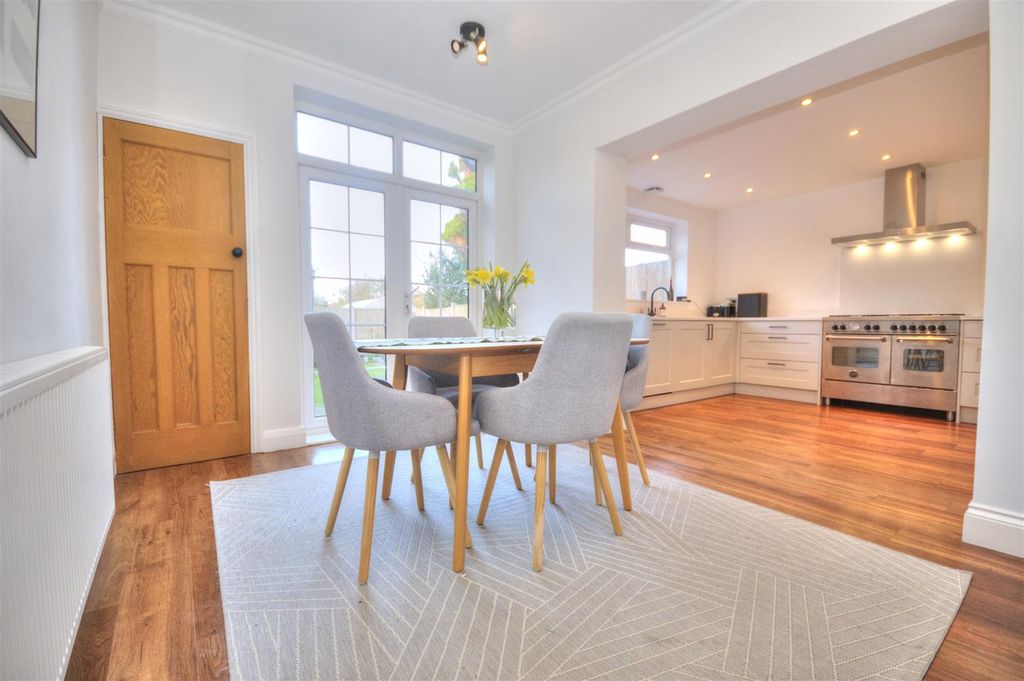 Property photo 2 of 18 Dsc_1734_Enhancer.Jpg