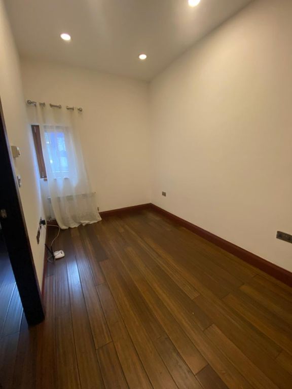 Property photo 2 of 4 Lounge