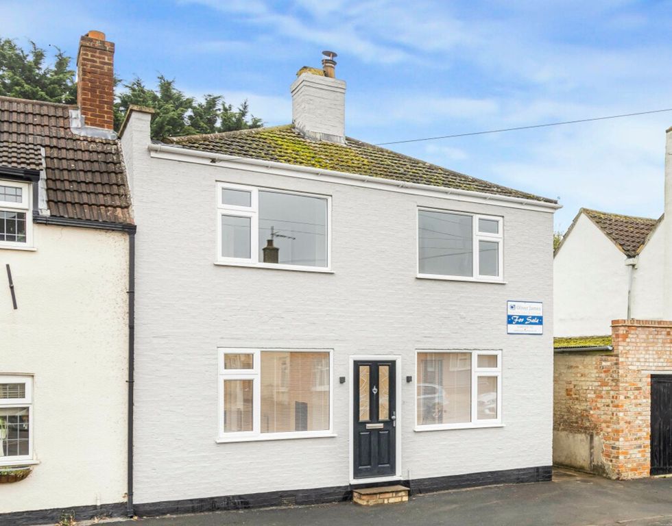Property photo 1 of 24