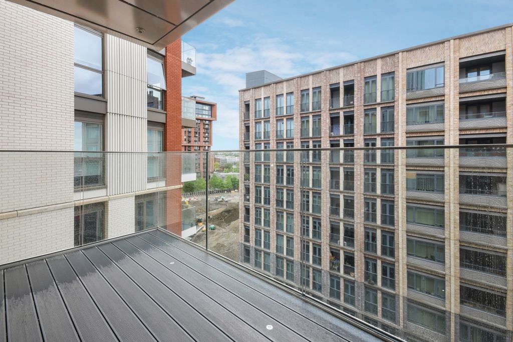 Property photo 2 of 16 Dsc_5297_High