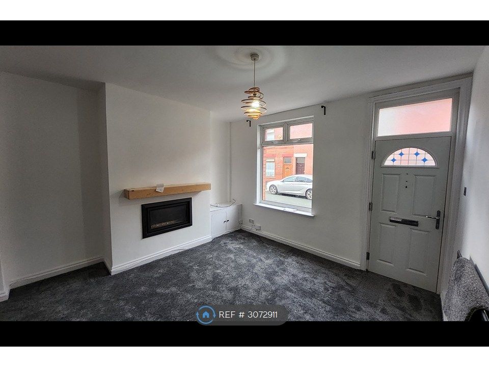 Property photo 2 of 24